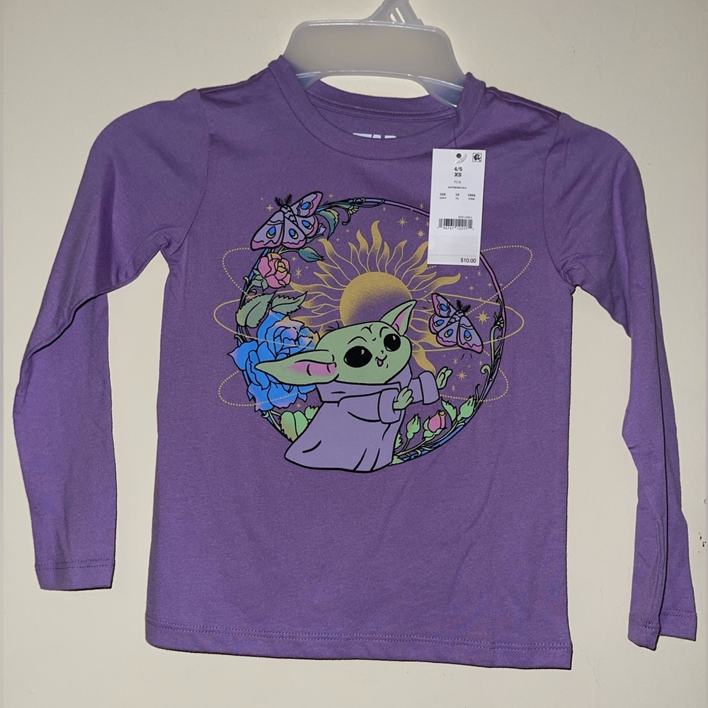 Star Wars Long Sleeved Shirt Purple Yoda Shirt  BRAND NEW  Girls Size 4/5 XS
